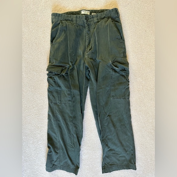 oversized green cargos - Picture 2 of 4